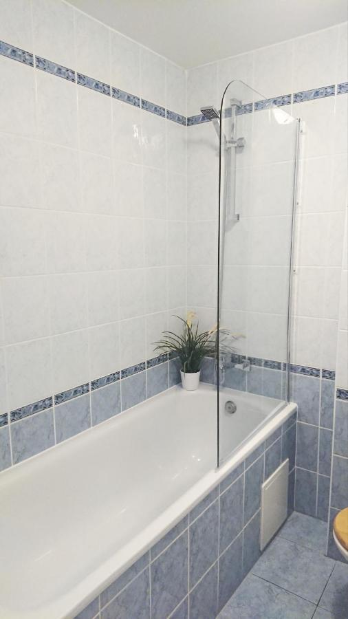 Апартаменты Apartman U Sklarny Гаррахов Экстерьер фото